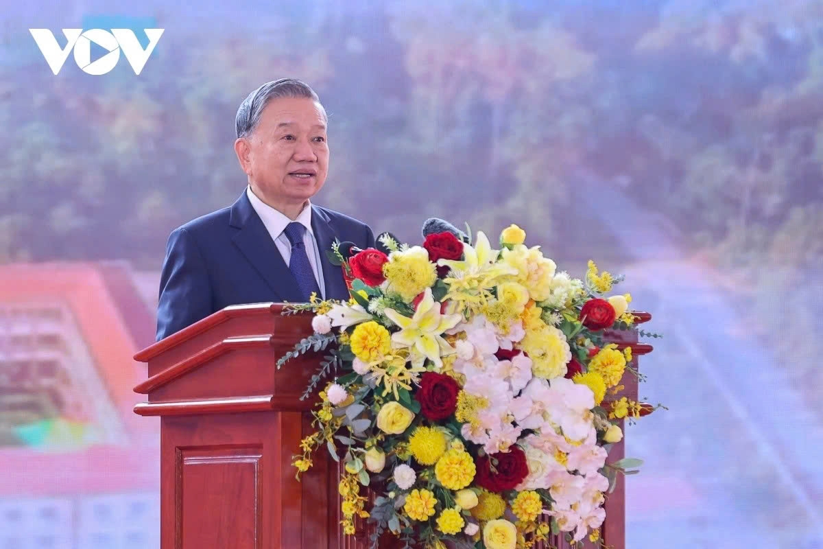 party chief calls for model boarding schools across border regions picture 1