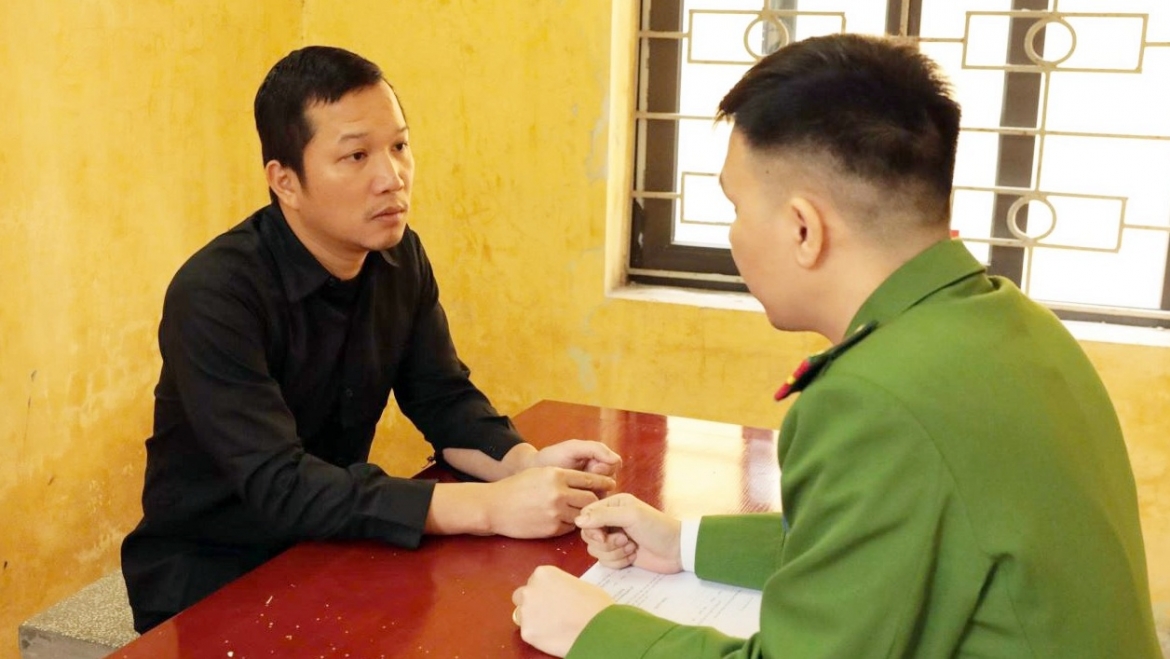  xoi lac tv chen quang cao ca do bong da, thu loi bat chinh hang tram ty dong hinh anh 2