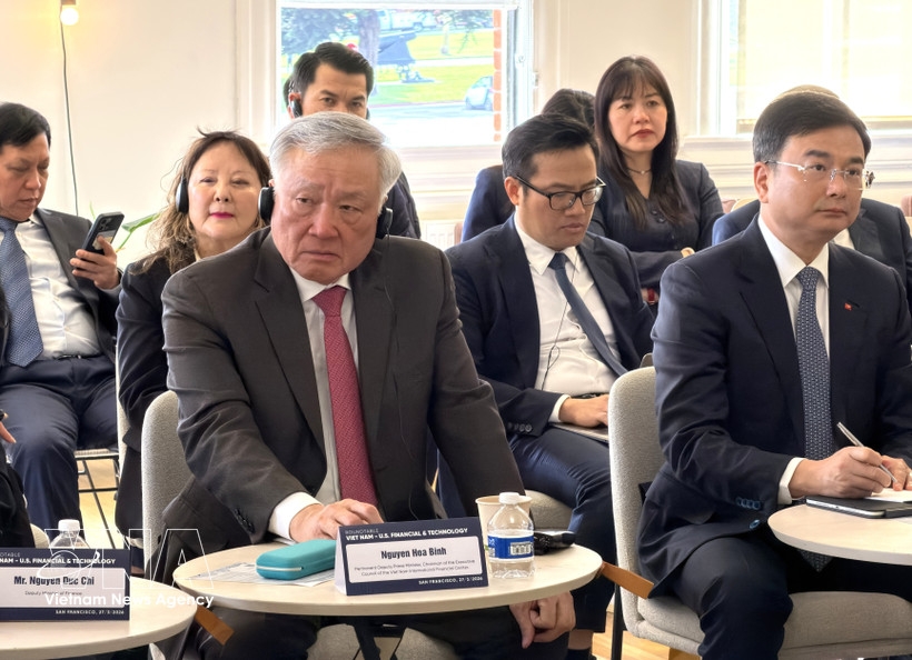 US firms eye expanding fintech investment in Vietnam