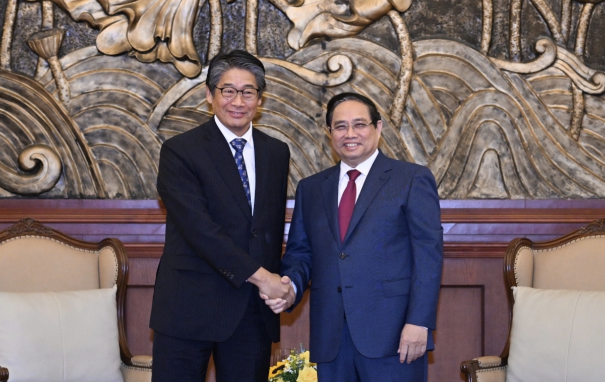 pm pham minh chinh receives japanese ambassador ito naoki picture 1