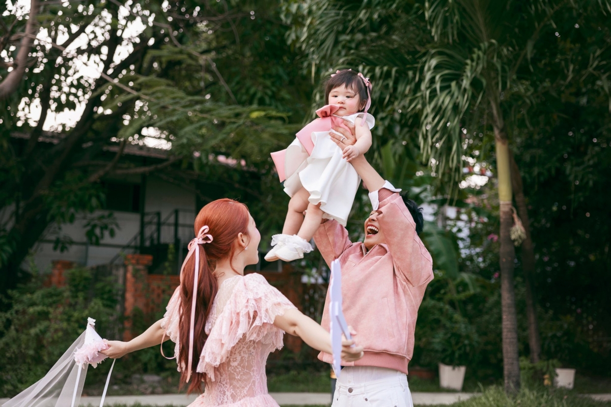 sao viet 23 3 toc tien tiep tuc xa anh xinh dep ben bo bien hinh anh 8