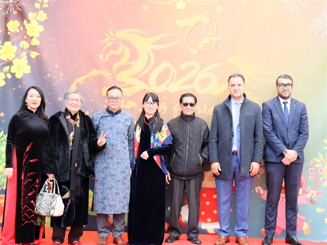 overseas vietnamese in north africa impressed by achievements of 15th na picture 1