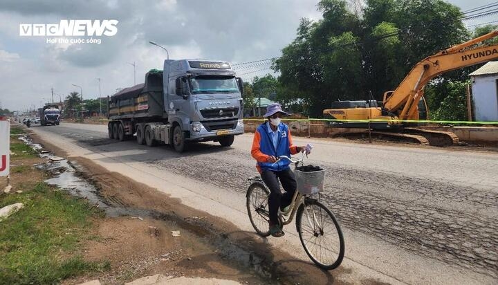 du an gan 1.000 ty thi cong rua bo , nha thau dung truoc nguy co bi tram hinh anh 7