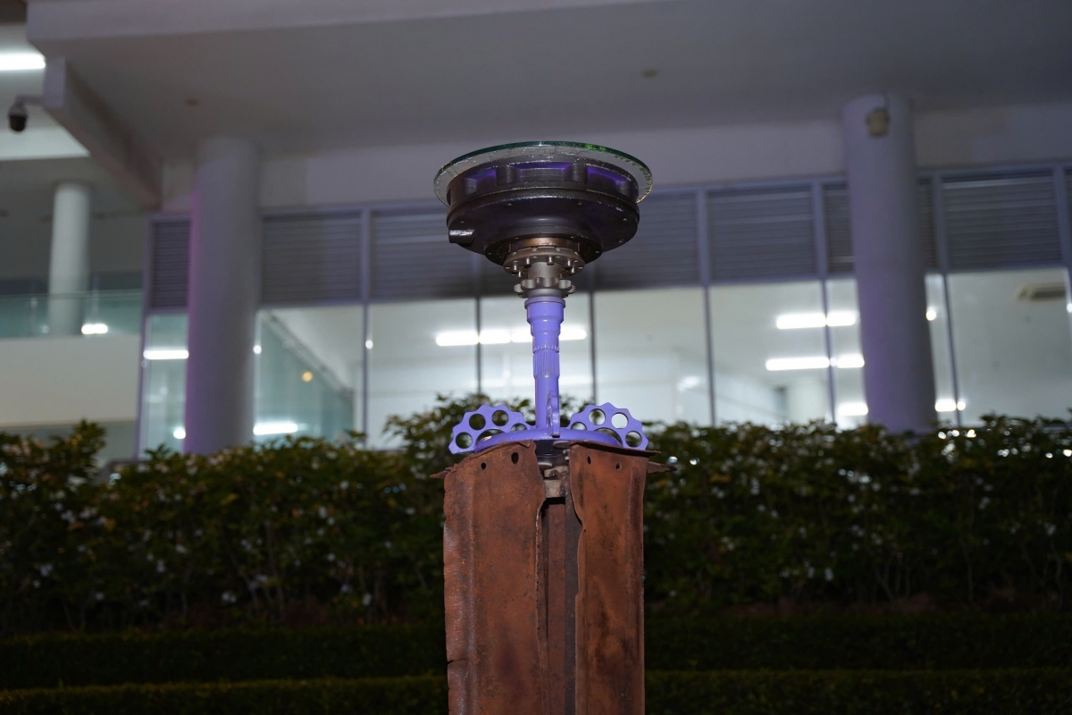 tu linh kien may xu ly rac den tac pham nghe thuat hinh anh 6