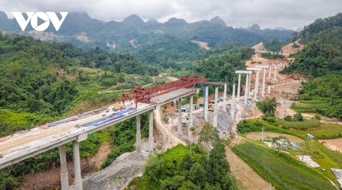 gan 1 trieu ty dong von dau tu cong cho giai ngan Ap luc chua tung co hinh anh 2