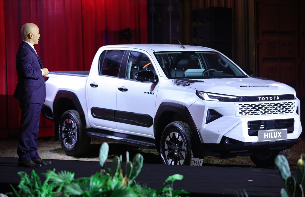 toyota hilux chung minh suc hut voi 871 xe ban ra chi sau 1 thang ra mat hinh anh 1