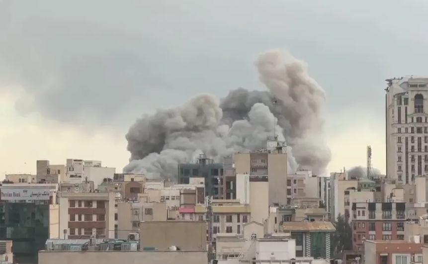 lua chon kho khan cua ong trump khi chien su trung Dong buoc sang tuan thu 3 hinh anh 1