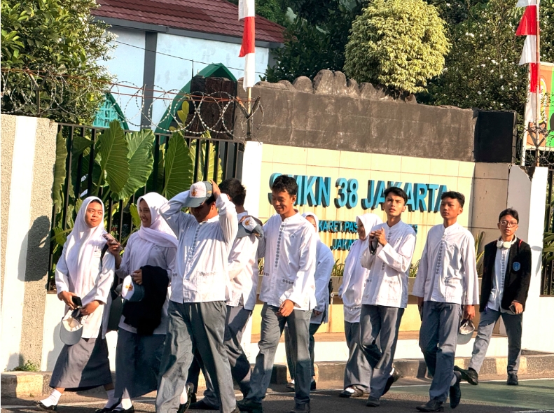 Indonesia cân nhắc phương án học trực tuyến để giảm tiêu thụ năng lượng