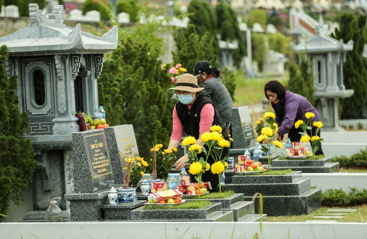 Tiết Thanh minh 2026 nên tảo mộ vào ngày nào? Những lưu ý khi đi tảo mộ