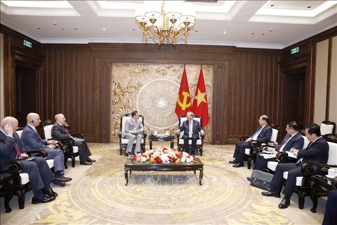 tong bi thu to lam tiep chu tich kiem tong giam doc dieu hanh tap doan ge vernova hinh anh 2