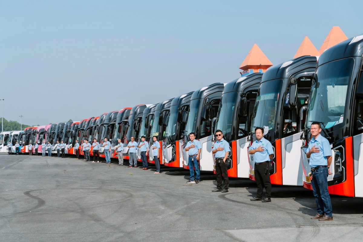 gia xang dau tang, cong ty du lich no luc giu gia tour kich cau hinh anh 1