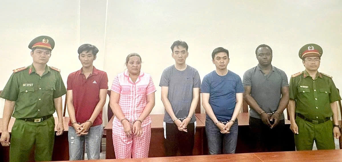 city court sentences 19 in major cross-border money laundering ring picture 2