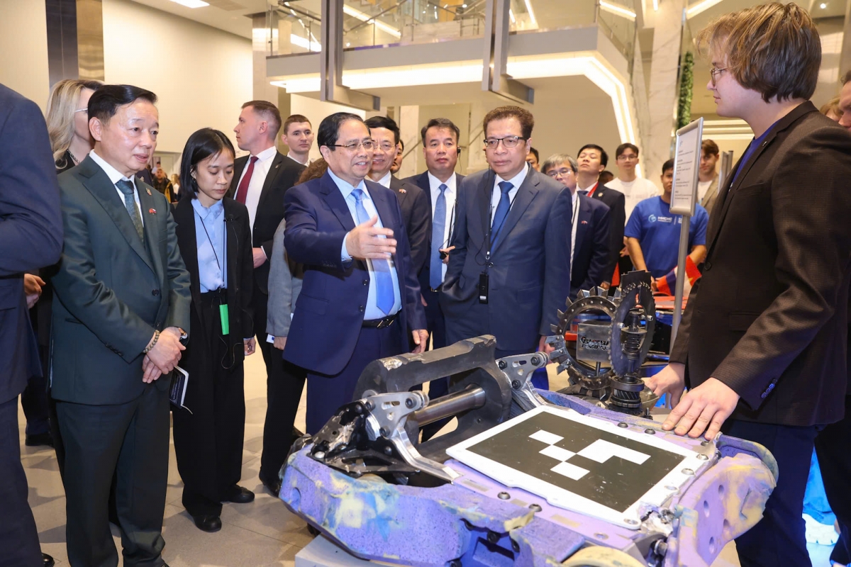 thủ tướng phạm minh chính thăm trường Đại học khoa học và công nghệ quốc gia misis hình ảnh 1 thu tuong pham minh chinh tham truong Dai hoc khoa hoc va cong nghe quoc gia misis hinh anh 1