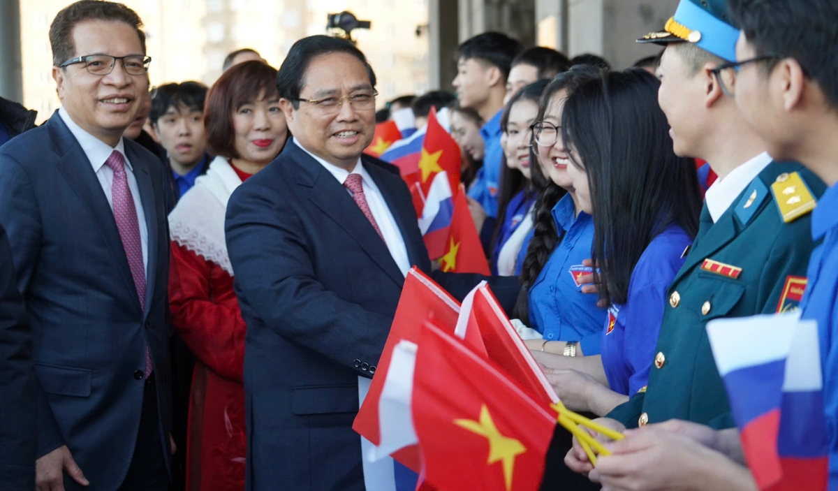 Thủ tướng Phạm Minh Chính gặp gỡ cộng đồng người Việt Nam tại Liên bang Nga