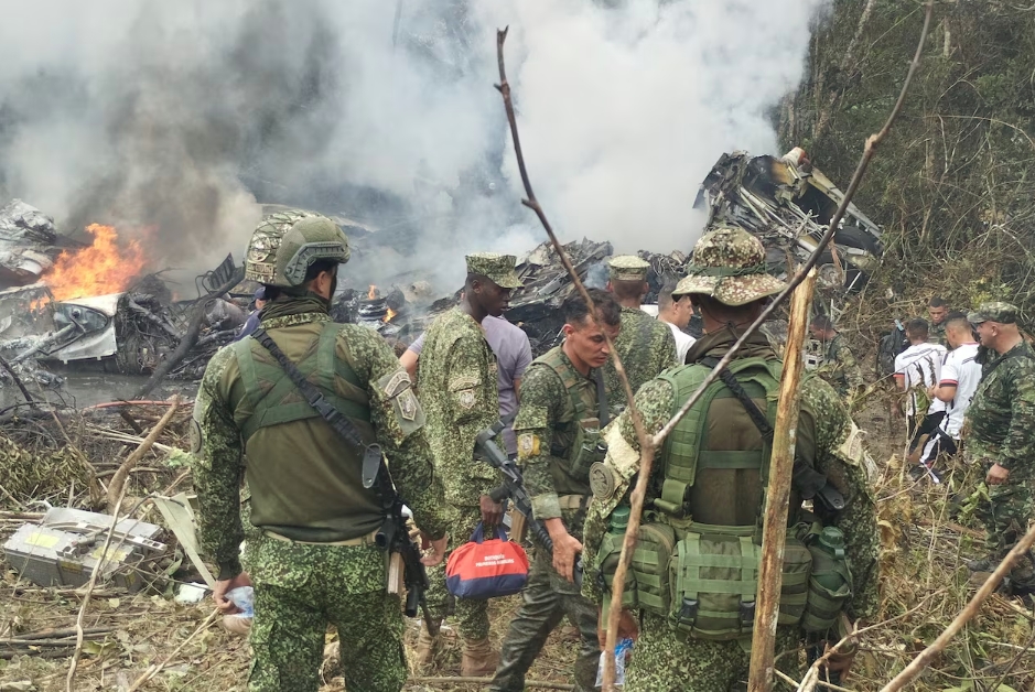 Vụ rơi máy bay quân sự tại Colombia: Ít nhất 34 người thiệt mạng