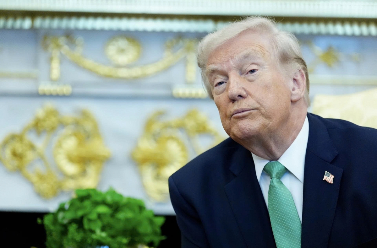 Ong trump bac kha nang ngung ban, can nhac phuong an dua quan vao iran hinh anh 1