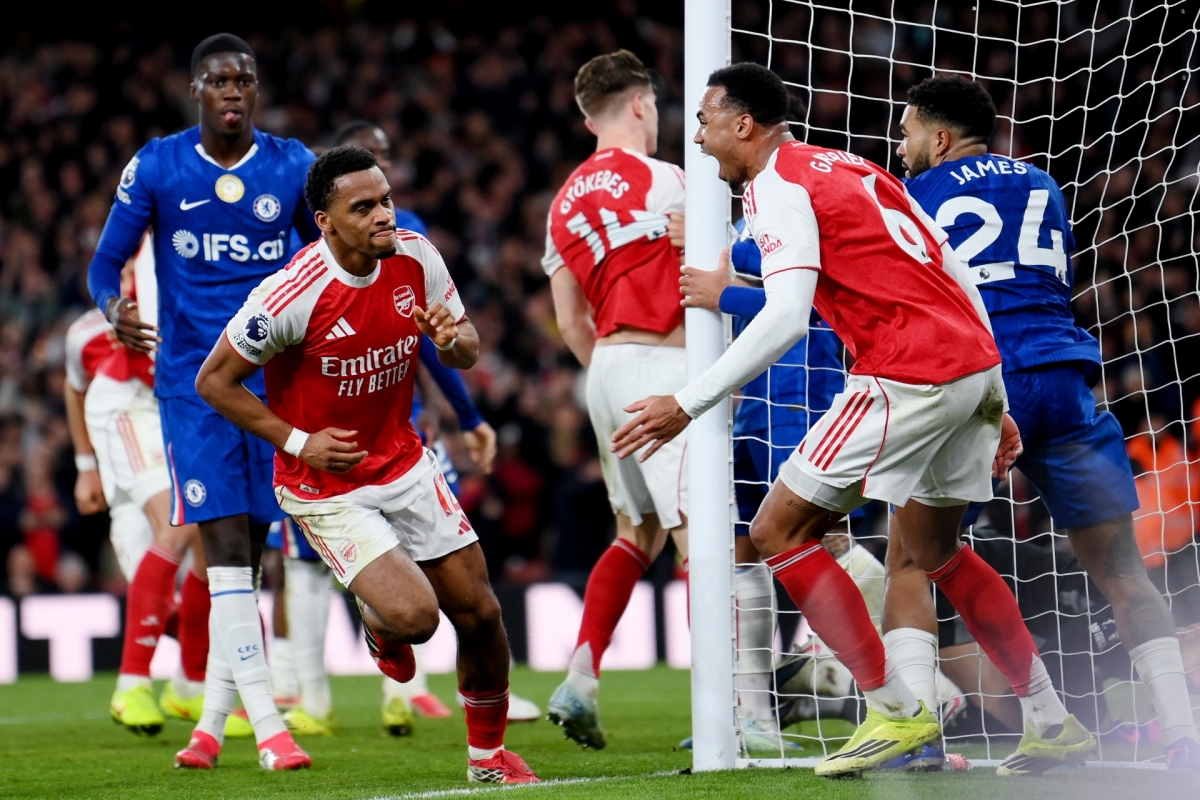 ket qua bong da ngoai hang anh dem 1 3 arsenal thang derby london truoc chelsea hinh anh 22