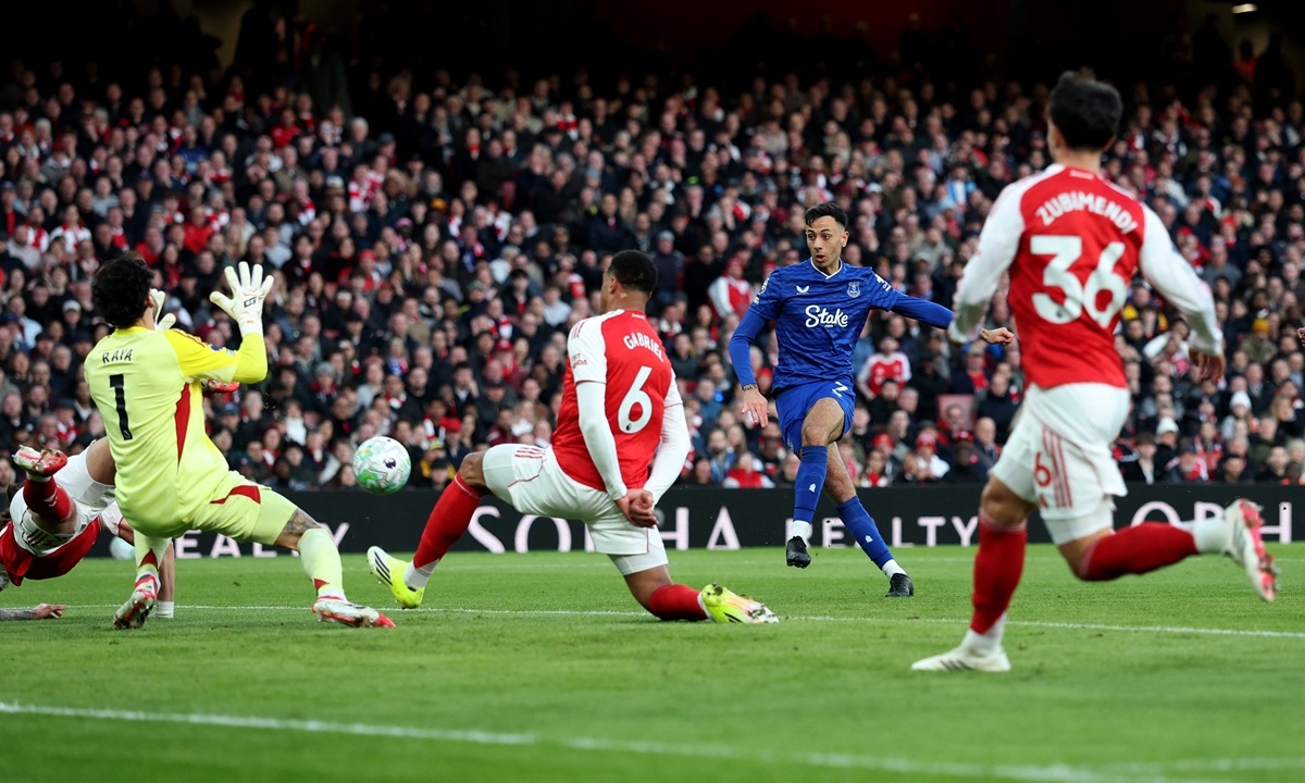 ket qua ngoai hang anh hom nay 15 3 arsenal thang nhoc everton hinh anh 13