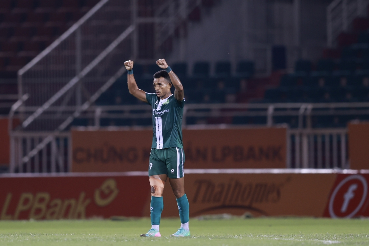 truc tiep clb ca tp.hcm 0-0 Dong nai the tran hap dan, cho ban mo ty so hinh anh 1