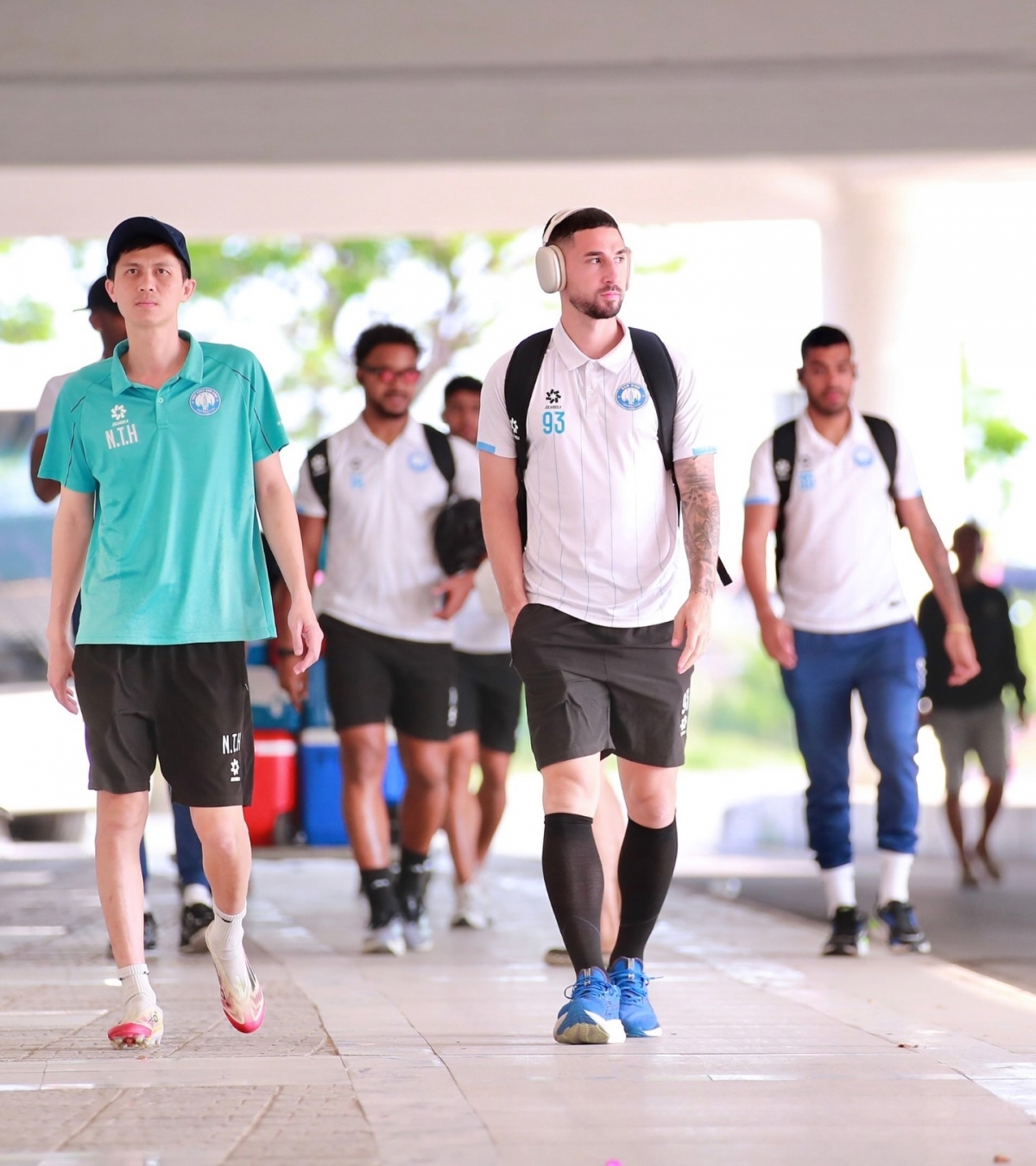 ket qua bong da hom nay 18 3 xuan son ghi ban, nam Dinh vao ban ket cup quoc gia hinh anh 9