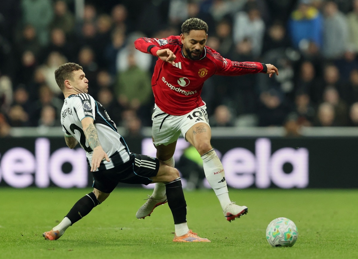 ket qua ngoai hang anh hom nay 5 3 mu thua 10 nguoi newcastle hinh anh 18