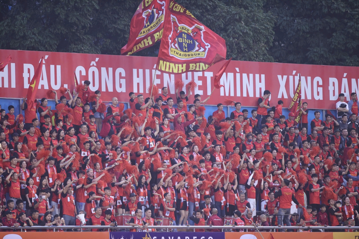 ninh binh vao ban ket cup quoc gia sau tran dau dien ro voi pvf-cand hinh anh 6