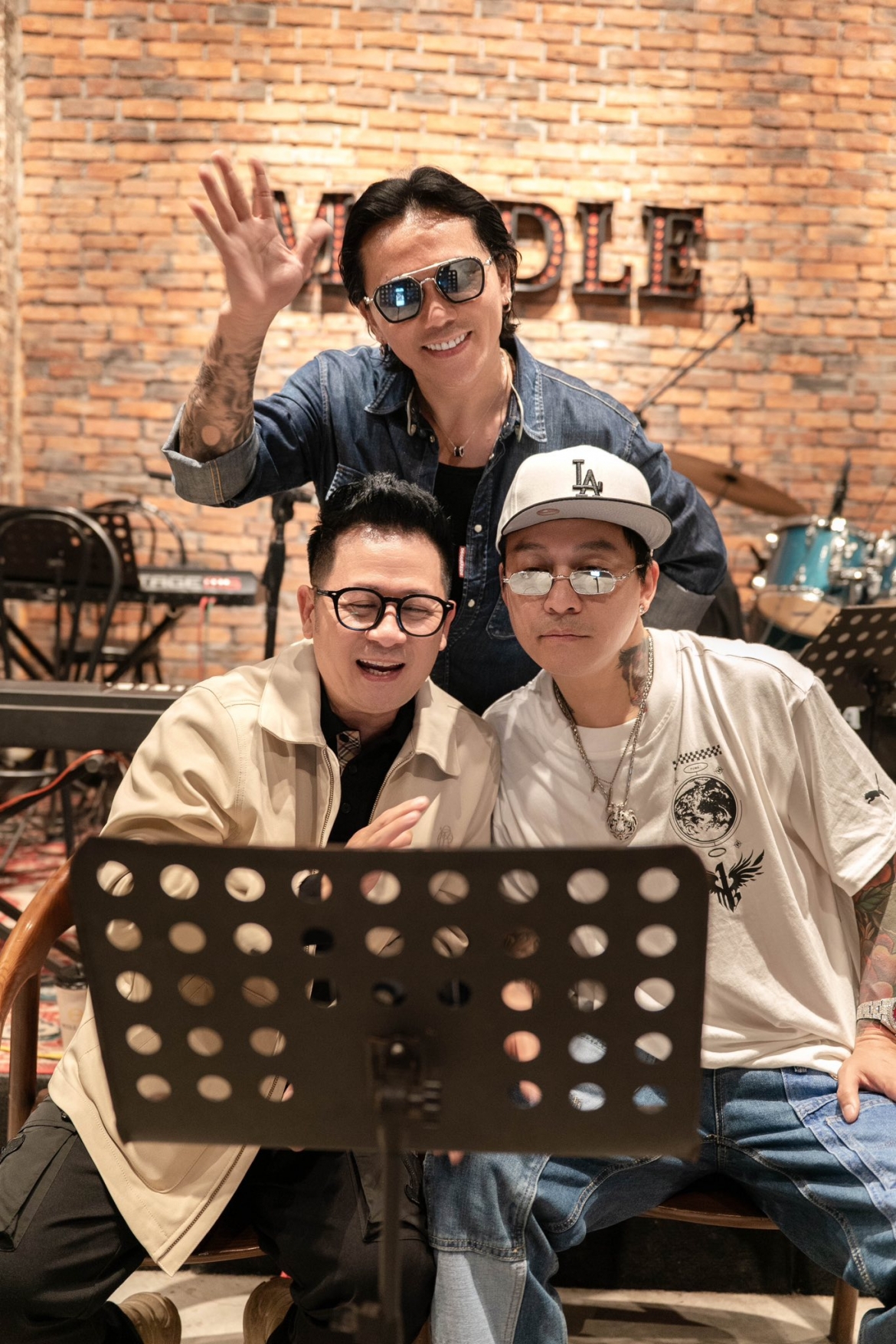 sao viet 15 3 vu cat tuong len tieng ve suc khoe sau khi lo hen dem dien my Dinh hinh anh 11
