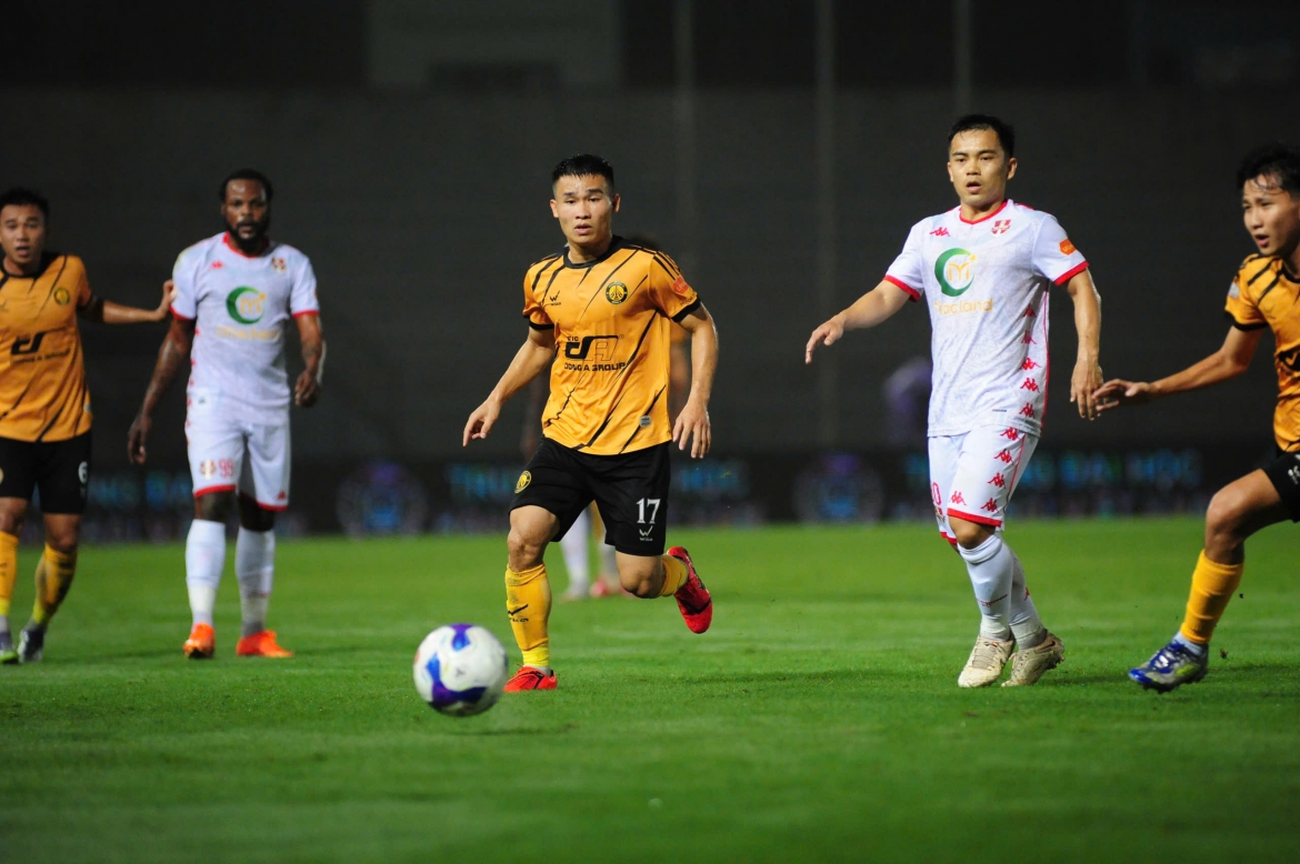 cau thu cua thanh hoa di vao lich su v-league hinh anh 1