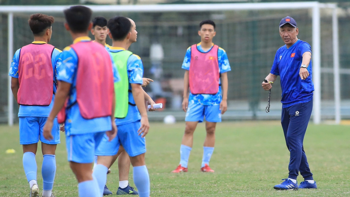 u19 viet nam bo sung them thu mon viet kieu hinh anh 1