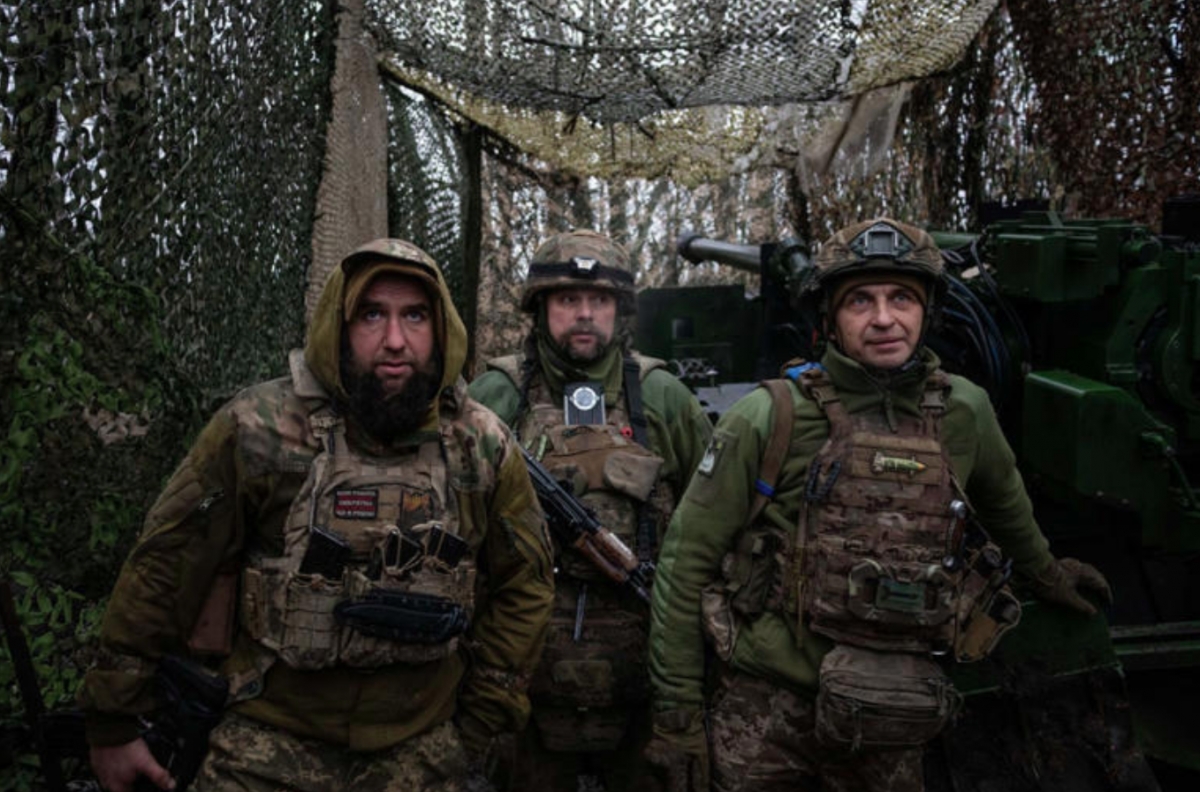 Chiến tuyến rạn nứt, vùng xám lan rộng: Ukraine và Nga giằng co nghẹt thở