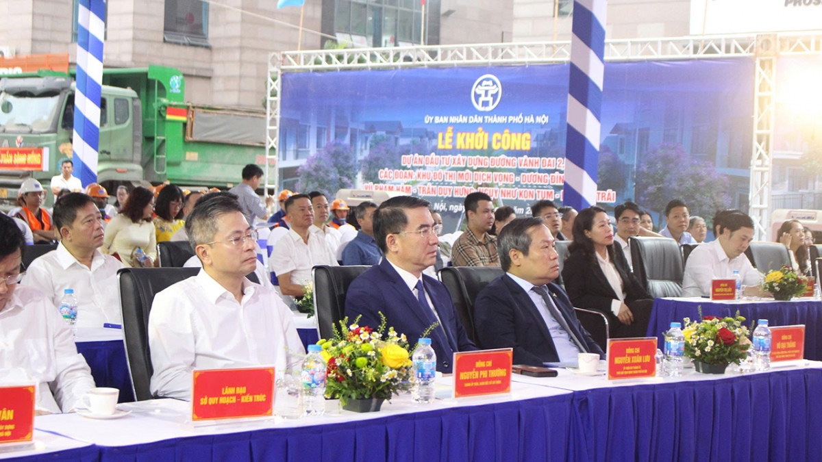 Hà Nội khởi công đường Vành đai 2,5 (Khu đô thị mới Dịch Vọng- Nguyễn Trãi)