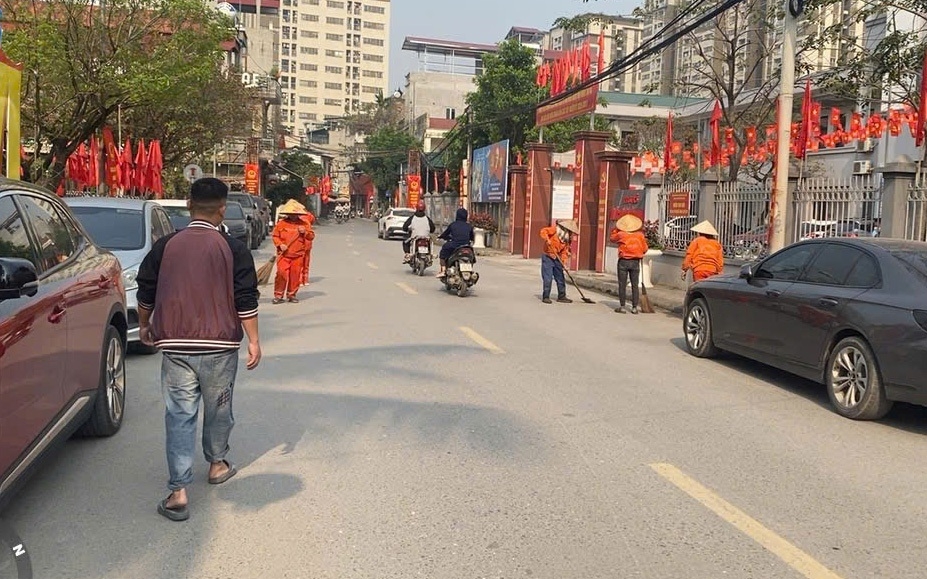 ha noi tong ve sinh, chinh trang canh quan moi truong phuc vu bau cu hinh anh 1