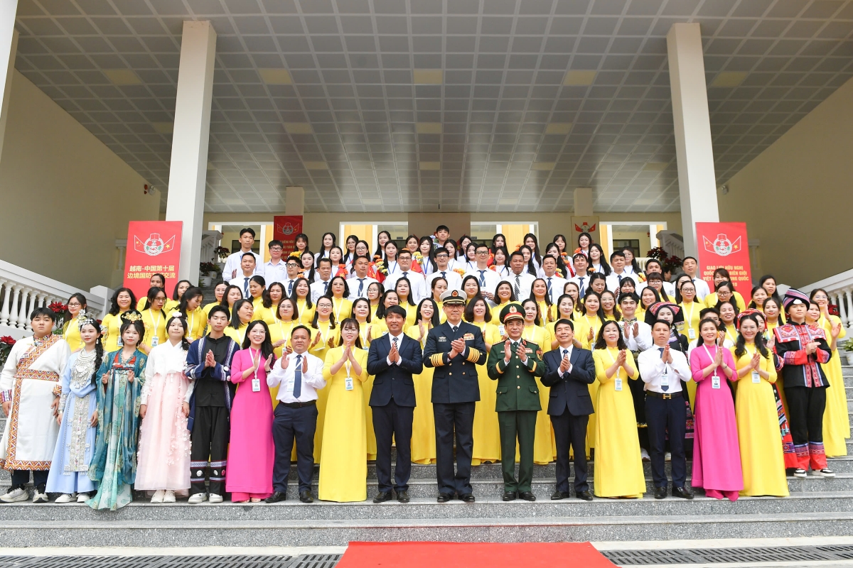 viet nam - trung quoc tang cuong doan ket, huong toi phat trien ben vung hinh anh 4