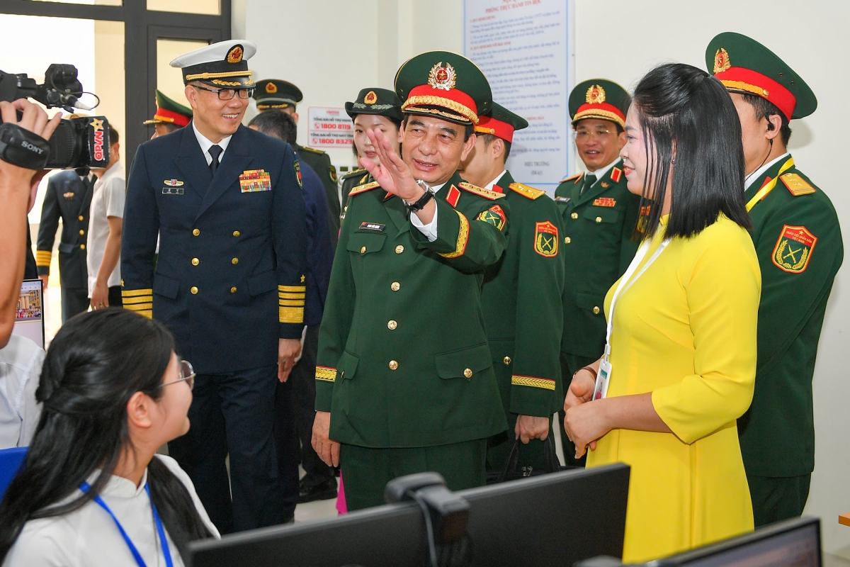 viet nam - trung quoc tang cuong doan ket, huong toi phat trien ben vung hinh anh 3