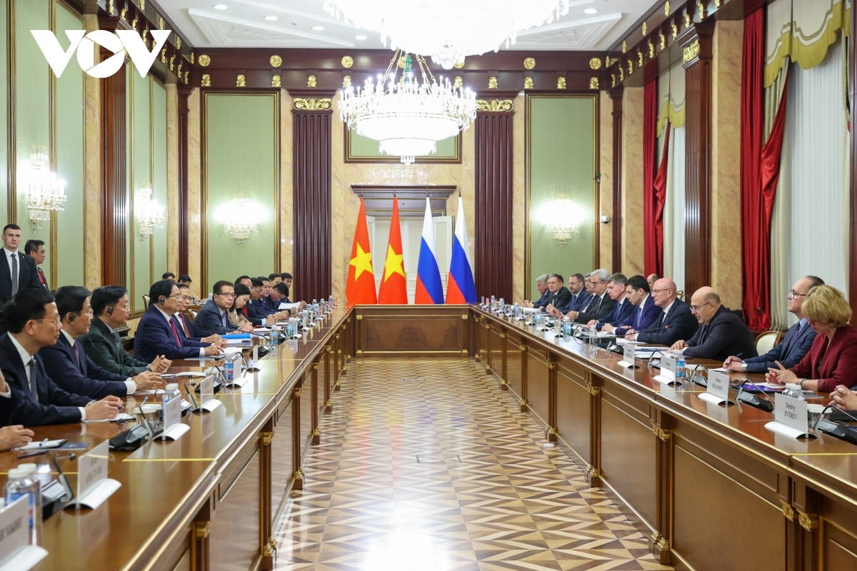 vietnam and russia boost energy cooperation, sign nuclear power deal picture 3