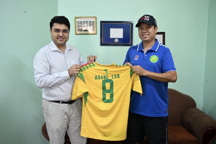 Guyana appoints Vietnamese coach as national team assistant