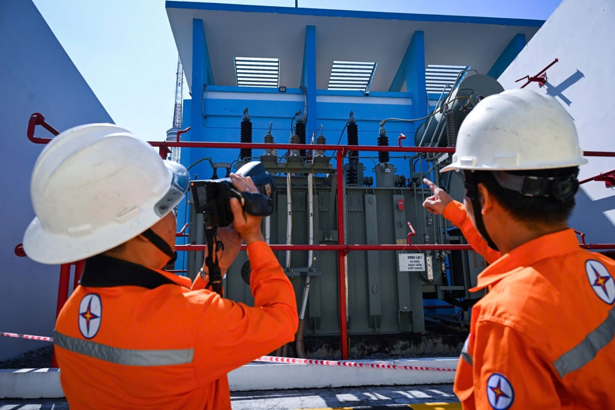 evnhanoi dam bao dien phuc vu bau cu Dai bieu quoc hoi khoa xvi hinh anh 7
