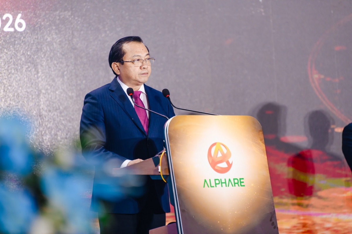 alphare chinh thuc ra mat tiep noi lich su nganh bao hiem viet nam hinh anh 1