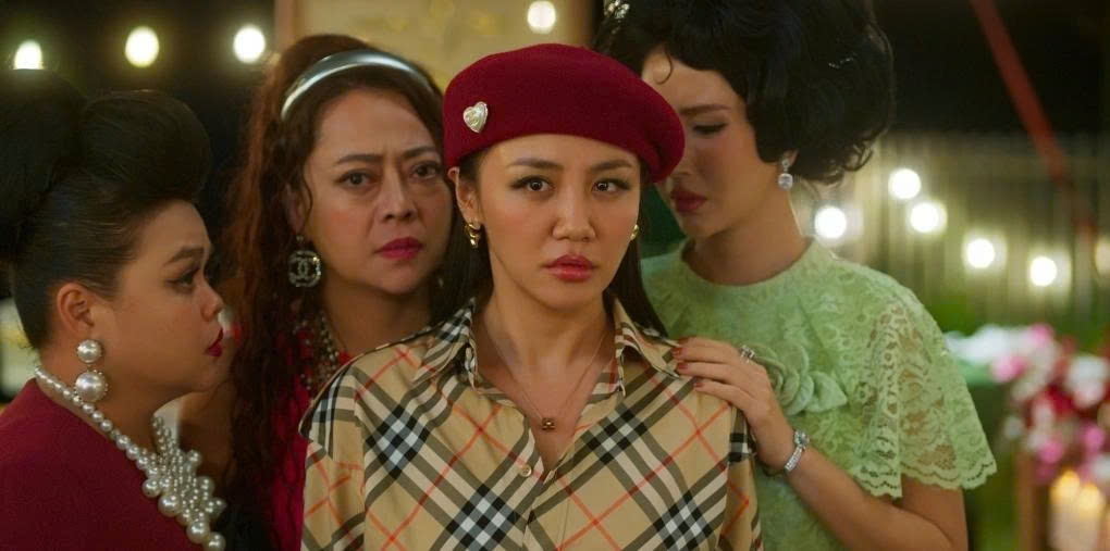  tho oi can moc doanh thu 400 ty dong sau 2 tuan ra rap hinh anh 2