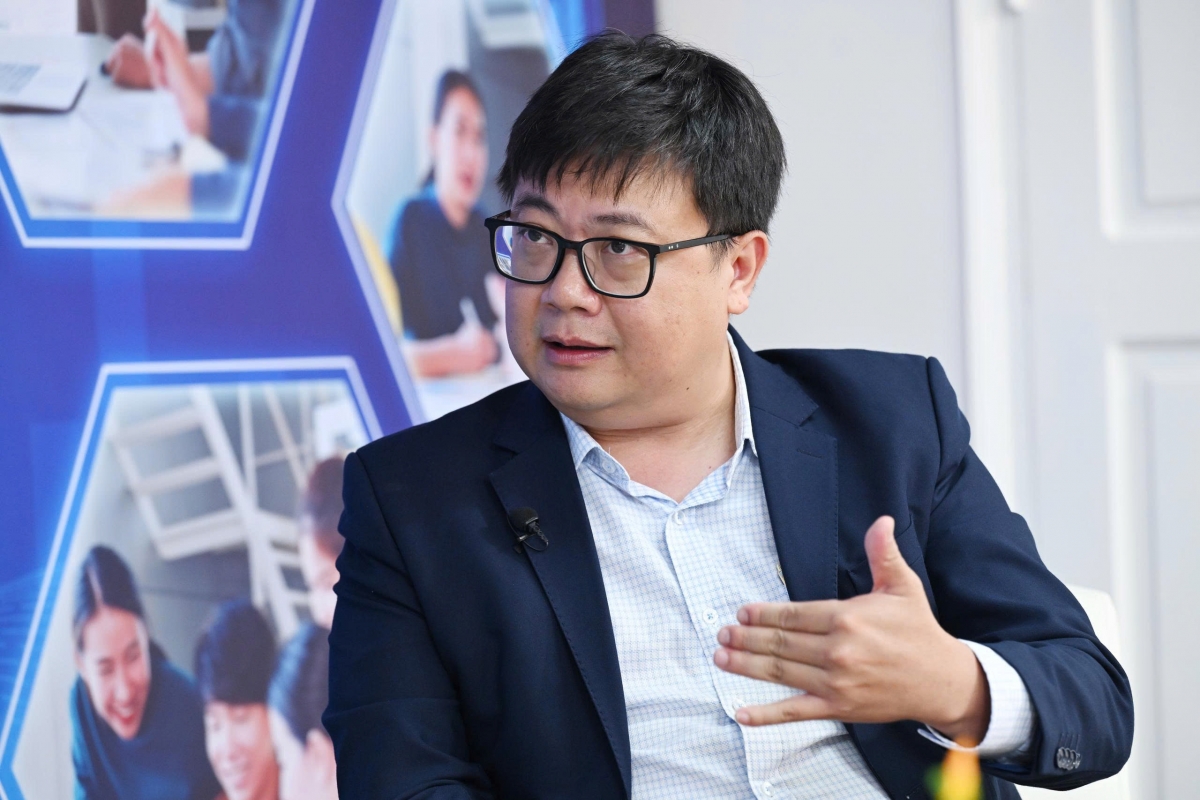 co phan hoa, thoai von cham tre, do dau hinh anh 1