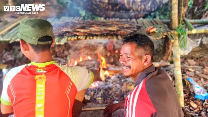 nguoc dong song krong no san loai ca quy hiem o lam Dong cung ba con k ho hinh anh 10