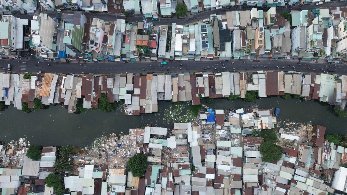 chu tich tp.hcm ra toi hau thu ve ban giao mat bang rach xuyen tam hinh anh 4