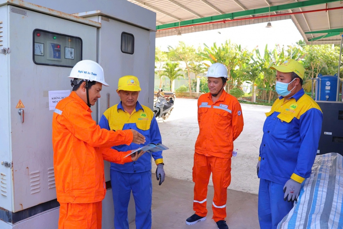 nang nong tiep tuc gia tang evnspc canh bao hoa don tien dien tang cao hinh anh 2