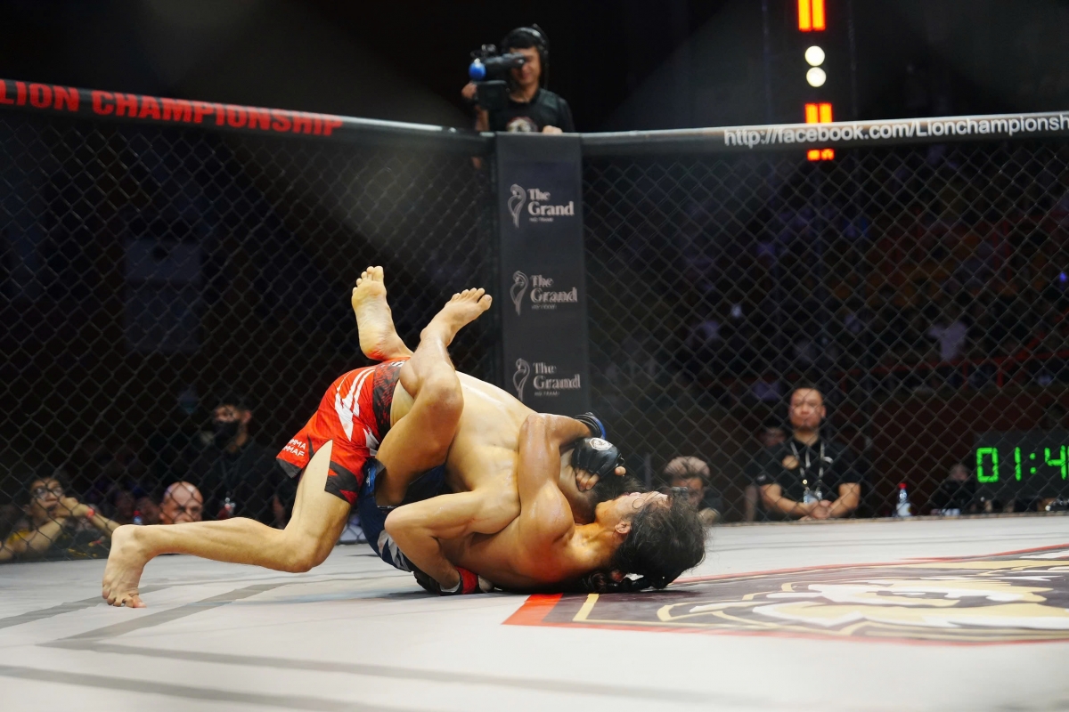 mma lion championship 30 le van tuan xuat sac bao ve thanh cong dai vo dich hinh anh 6