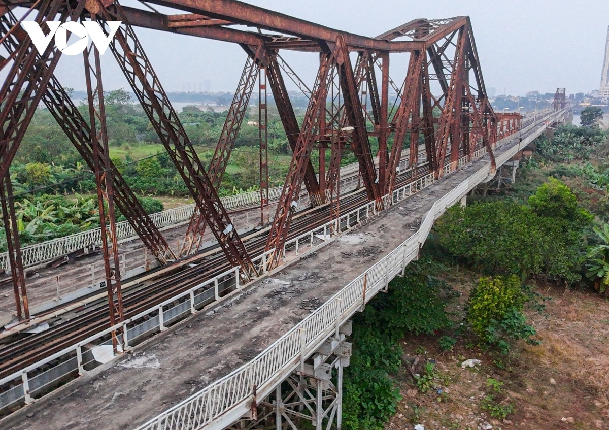 centennial long bien bridge under renovation picture 1
