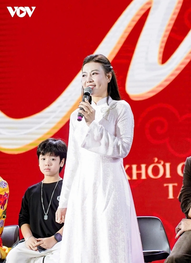 popular film stars light up autumn fair 2025 picture 13