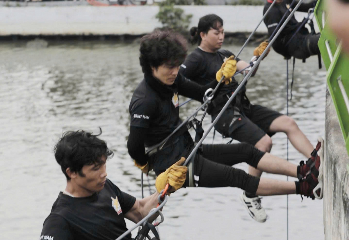 bo cong an to chuc gala to quoc binh yen tai Da nang hinh anh 2