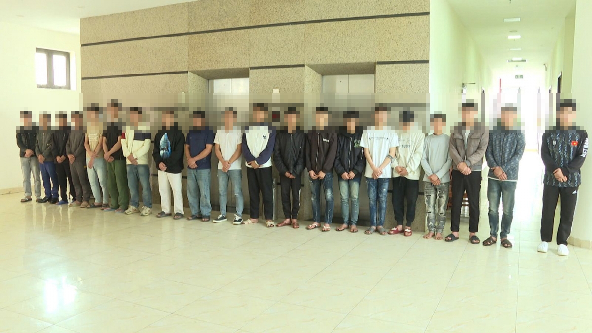 tu thach thuc tren mang den hon chien ngoai doi canh bao nong hinh anh 3