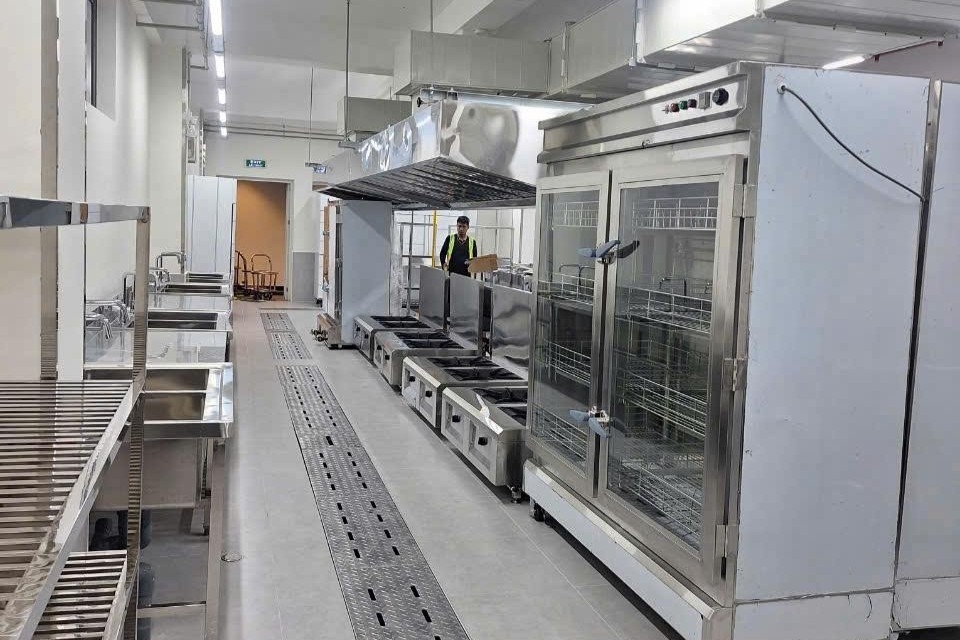 doanh nghiep co khi viet nang cao nang luc san xuat thiet bi inox hinh anh 1