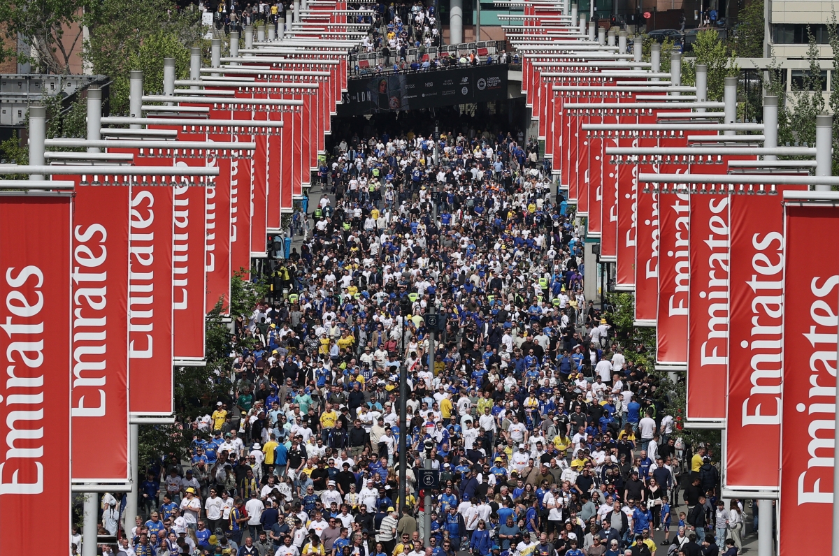 truc tiep chelsea 1-0 leeds enzo fernandez ghi ban mo ty so hinh anh 6